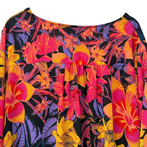 Beautiful by Lawrence Zarian Blouse Plus Size 2X Red Floral V-Neck Womens Top - Picture 3 of 8